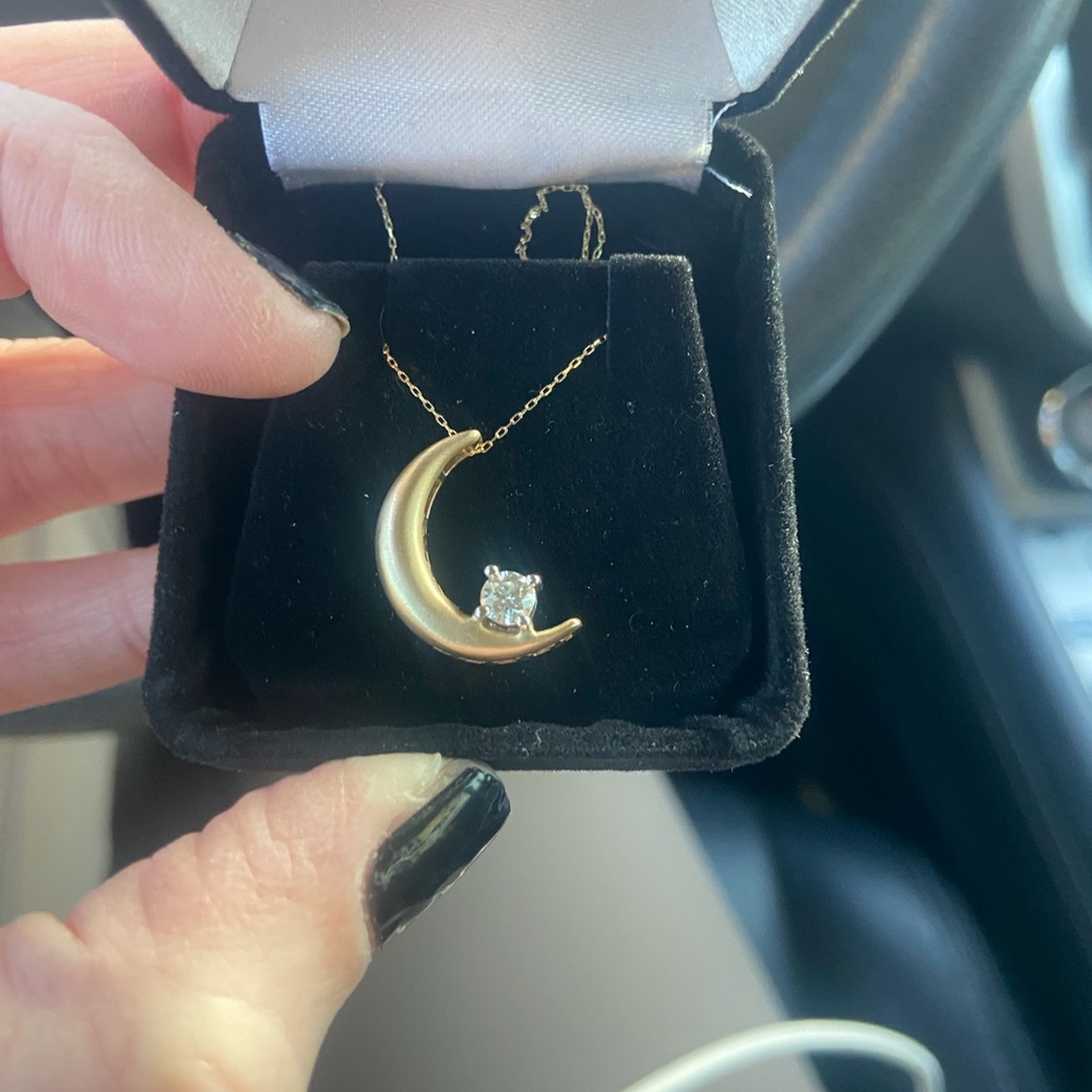 Rare and Forever To the moon and back Gold Diamond Star Necklace - Picture 4 of 6